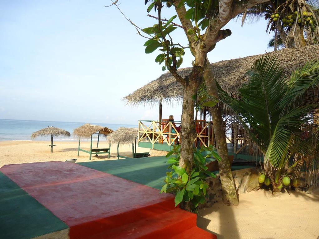 Whitepearl Beach Hikkaduwa Buitenkant foto