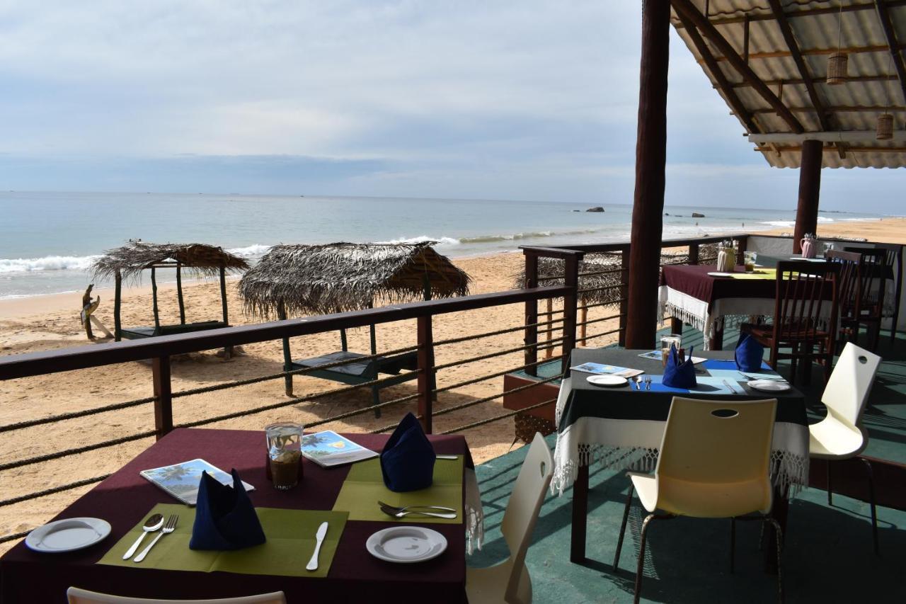 Whitepearl Beach Hikkaduwa Buitenkant foto